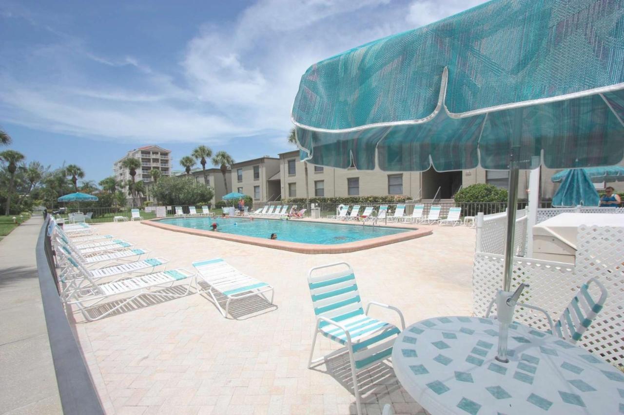 34 Sea Club Villa Клиъруотър Бийч Екстериор снимка